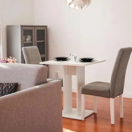 아파트 Prestige 포프라트